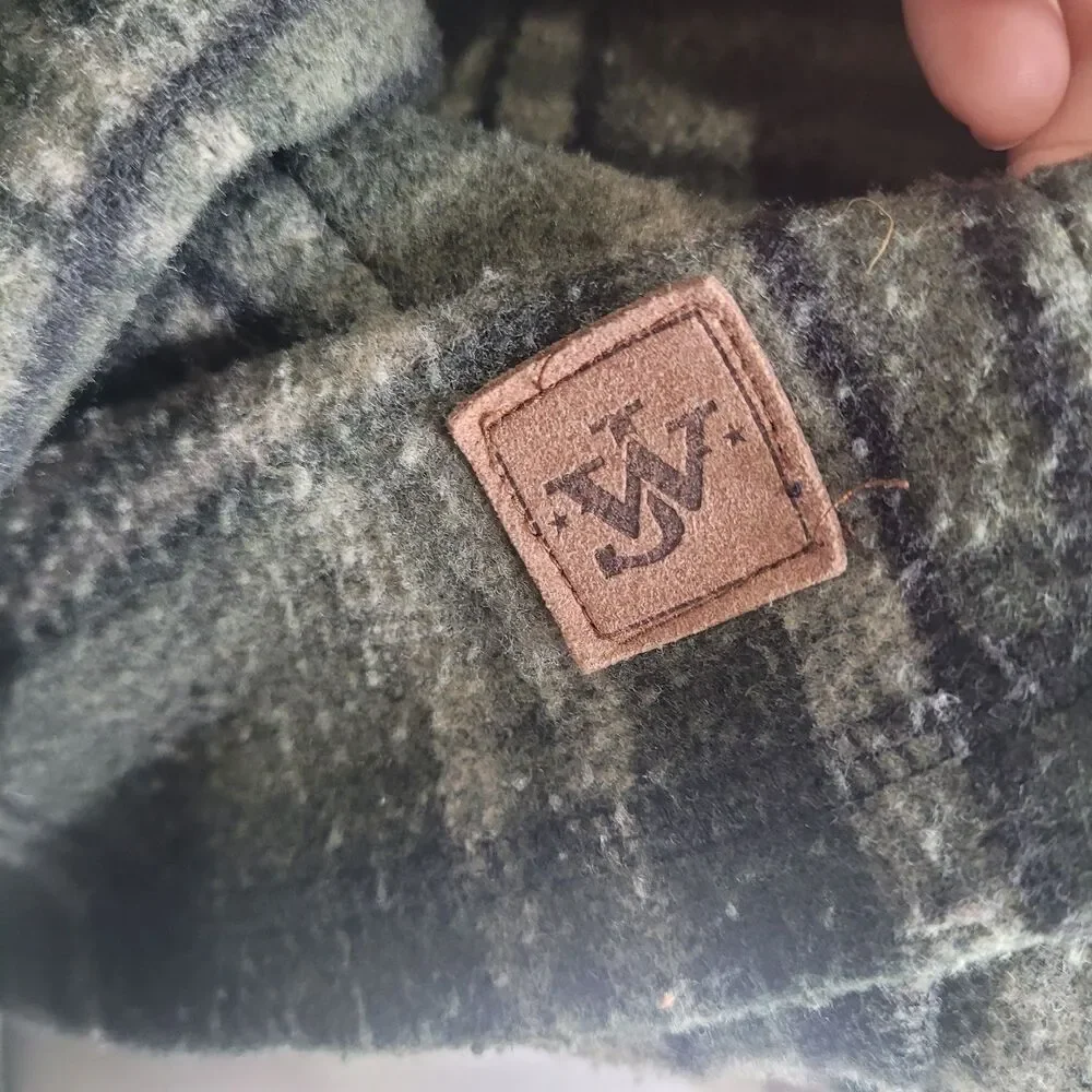 John Wayne XXL fleece jacket sweater button down zip pullover plaid